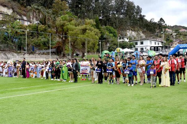 Cámara de Comercio de Loja inauguró las Jornadas Deportivas 2026 en el marco de sus 107 años de vida institucional